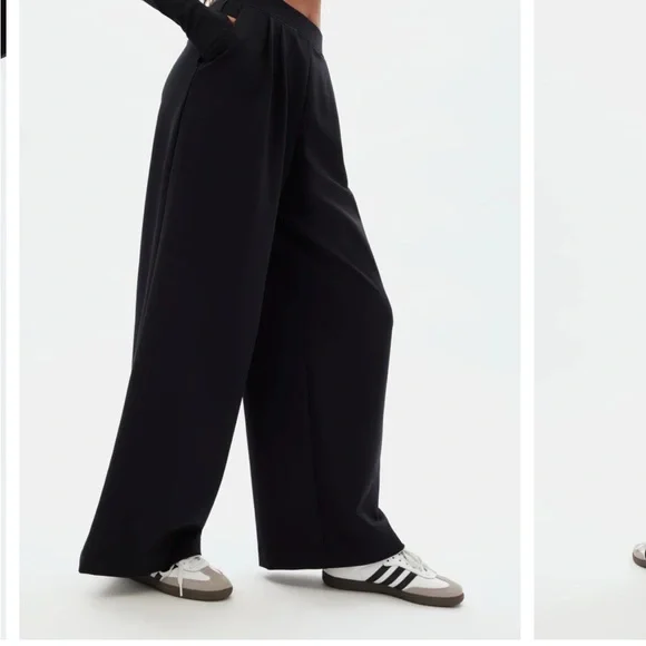 Girlfriend Collective Luxe Wide-Leg Pants - Picture 4 of 5